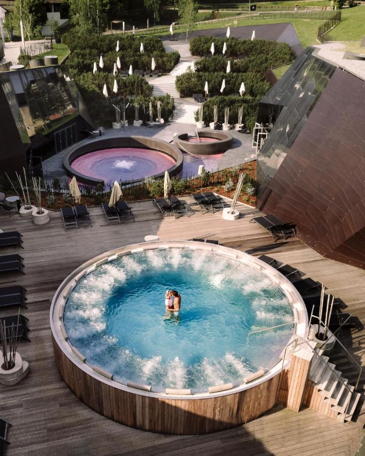Terme Olimia - Aparthotel Rosa ポドチェトルテク エクステリア 写真
